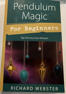 Book Pendulum Magic for Beginners